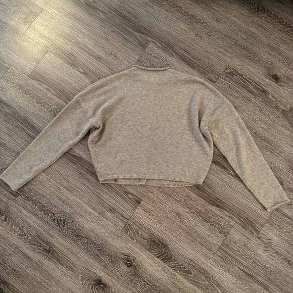 Things Between Cardigan - Picture 6 of 6